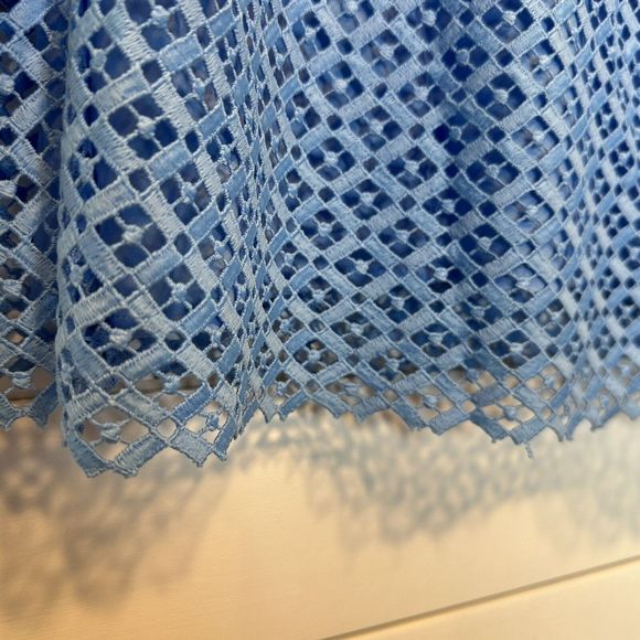 Draper James Size 4 Top Lattice Double Bell Sleeve Blue White Lace Sheer Easter - Picture 6 of 12